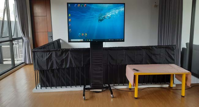 rental tv stand roda di surabaya